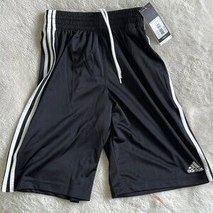 NWT Adidas shorts